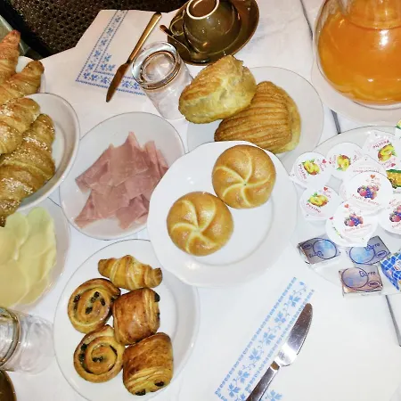 بيت ضيافة Luconi