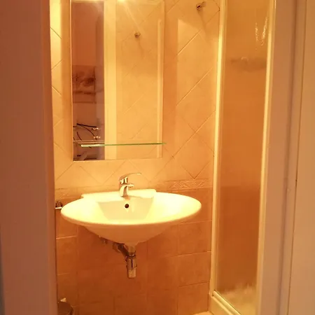 Luconi Гостевой дом 3*