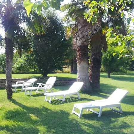 بيت ضيافة Luconi